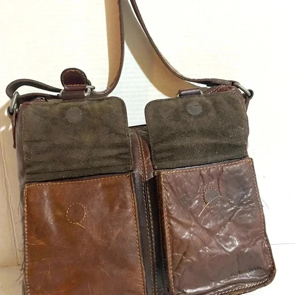 Jack George brown distressed leather crossbody handbag - Picture 6 of 11
